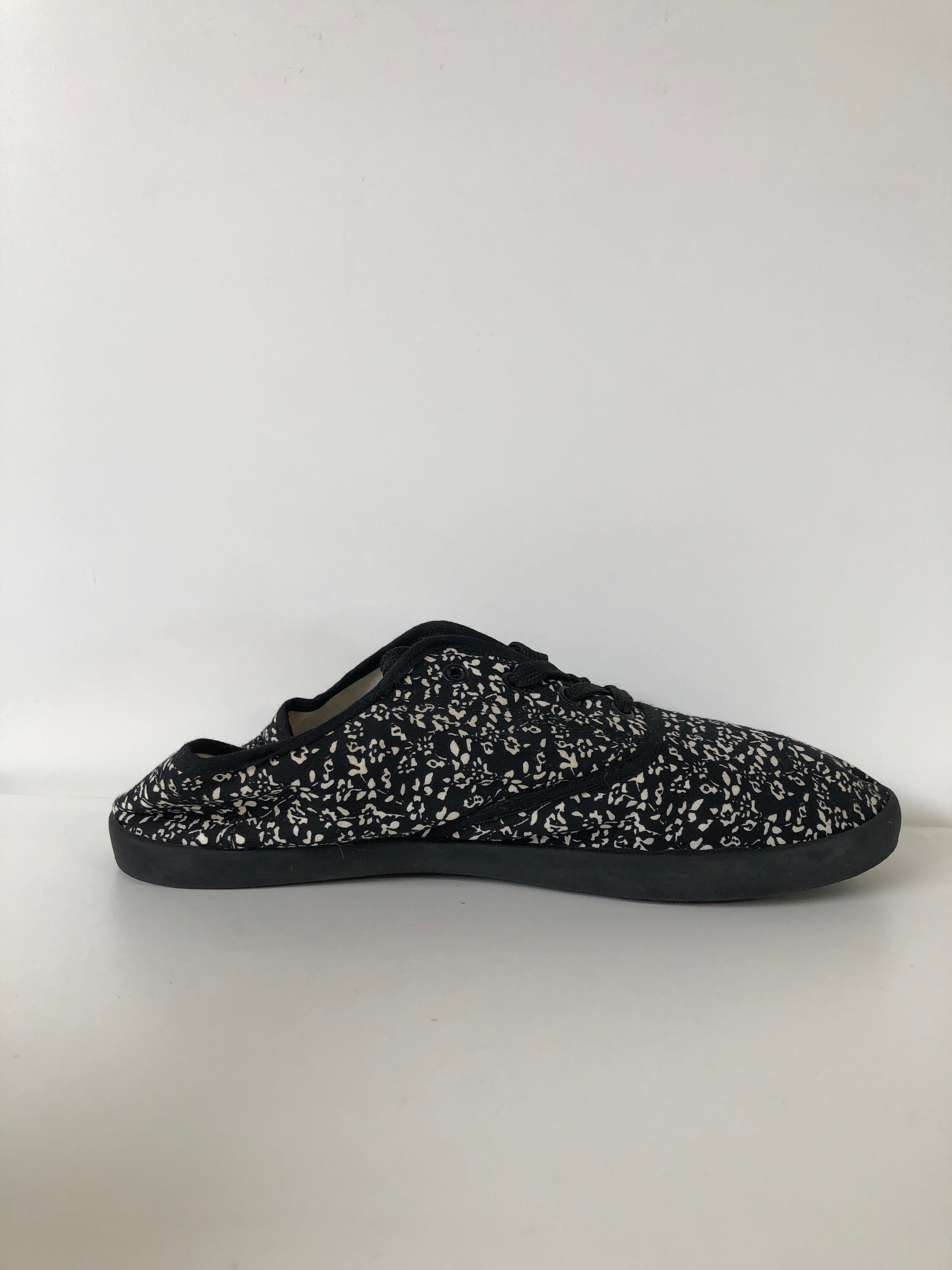 VRS Sneakers